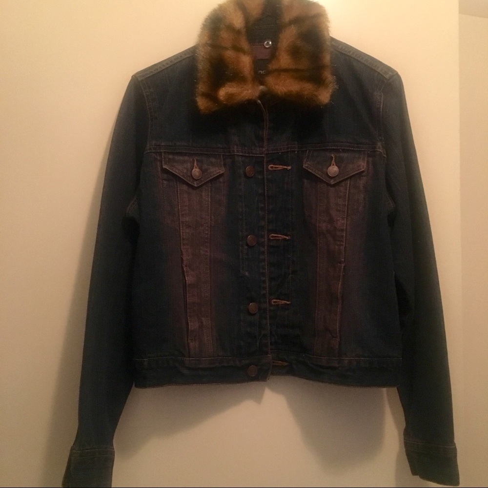 Jacket - Picture 3 of 8